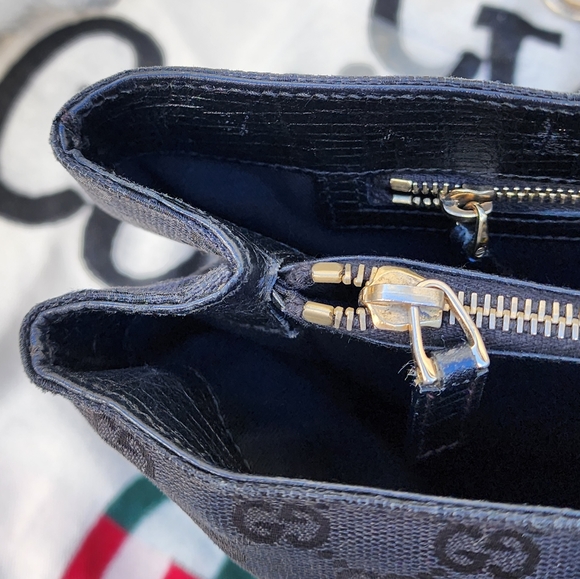 Authentic Vintage Gucci Black Small Tote - Picture 12 of 16